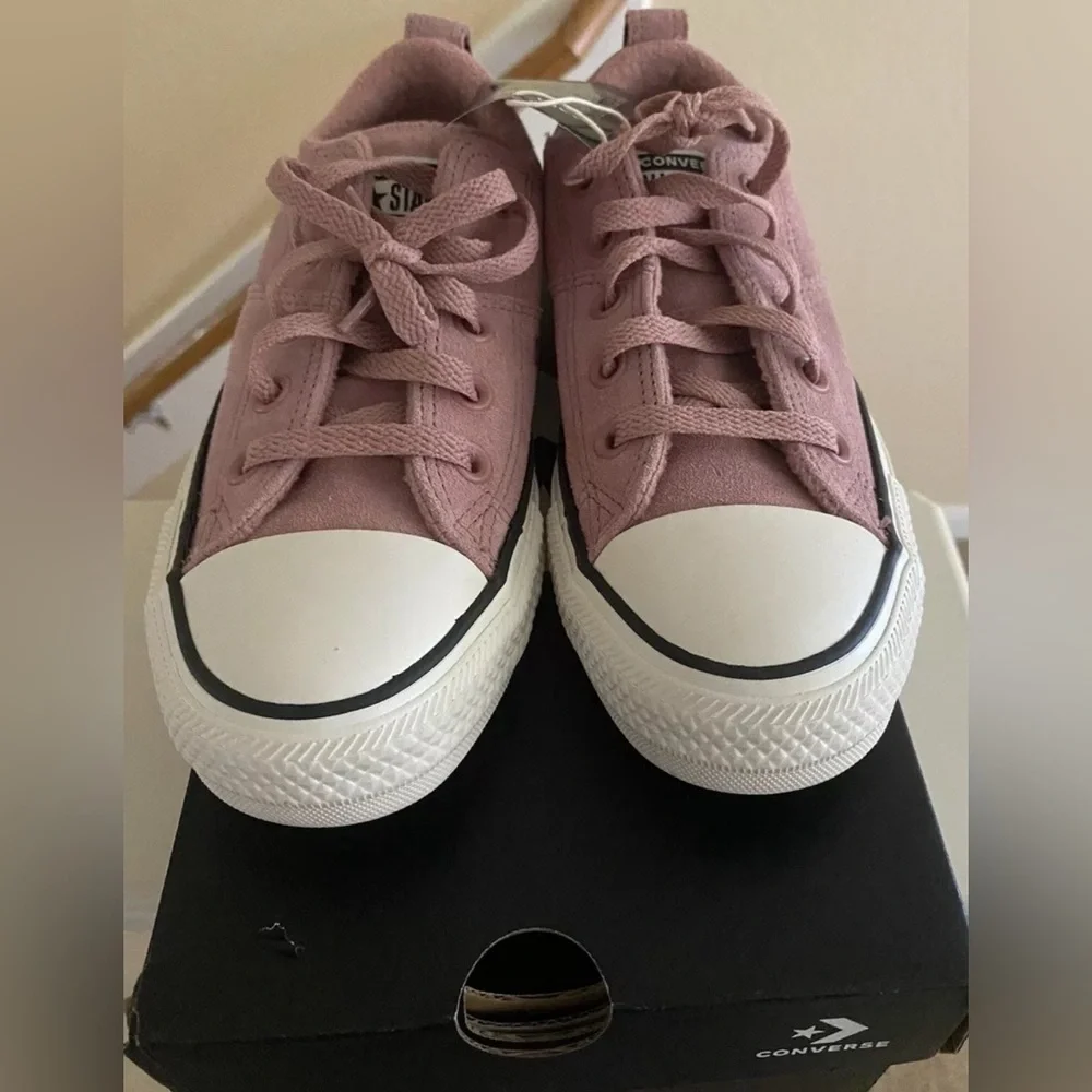 Women’s Converse All Stars Shoes Size -6 - Picture 4 of 6